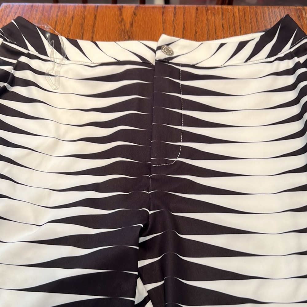 Akira Fun Zebra Print Pants With Slit At Cuff Bottom XL - Picture 7 of 9